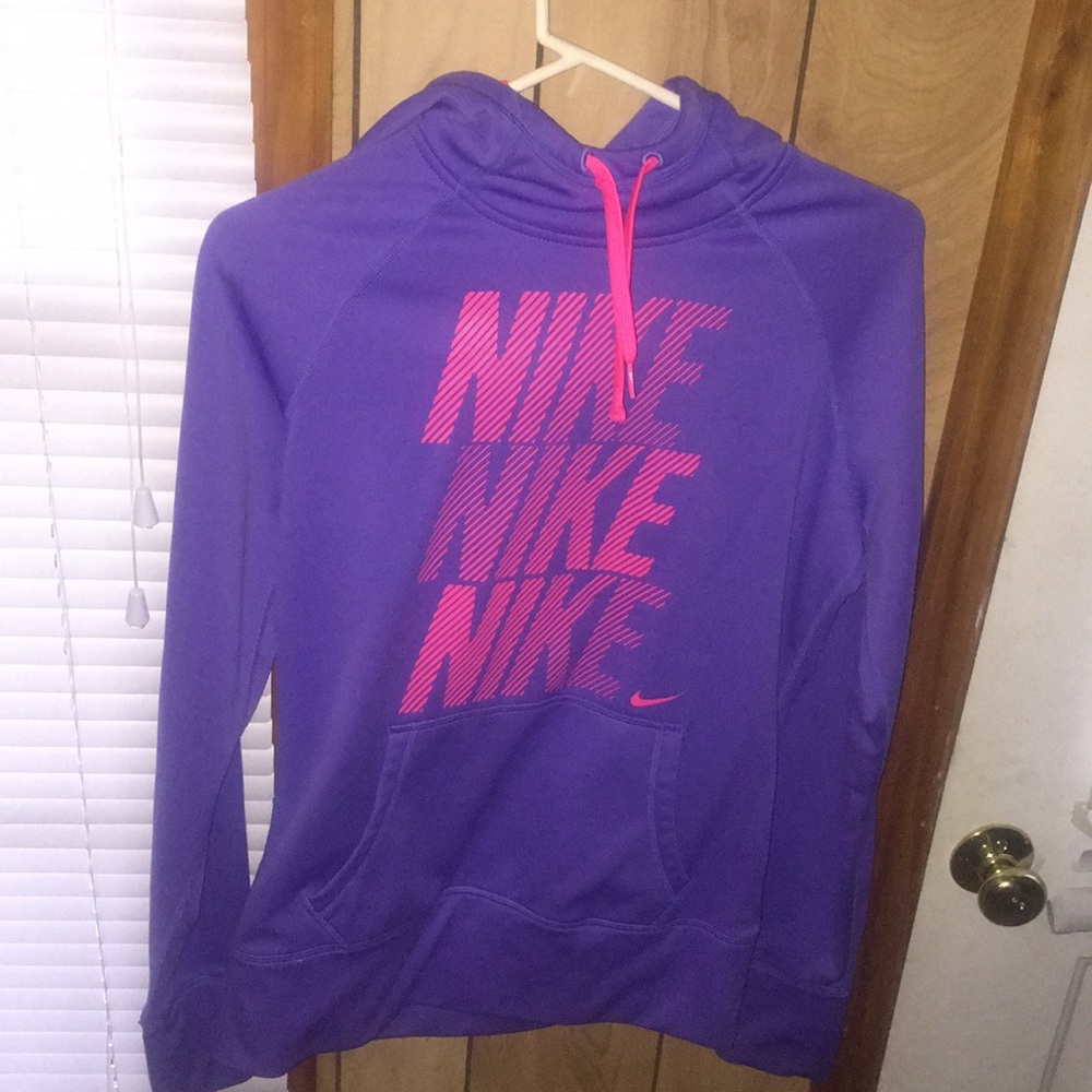 nike hoodie